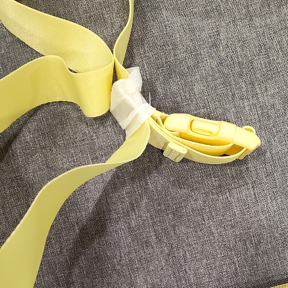 Athleta Sunny Yellow Crossbody Bag - Picture 5 of 10